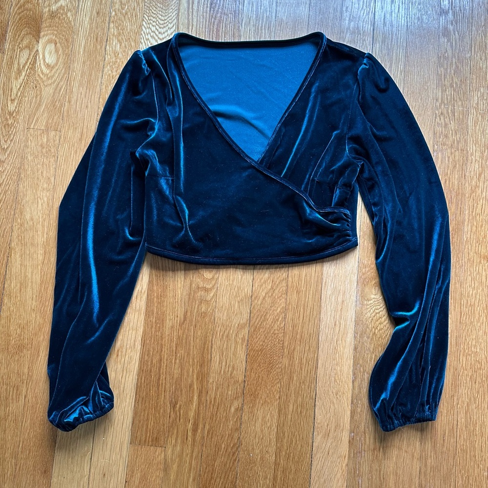 Elegant Velvet Wrap Crop Top in Teal